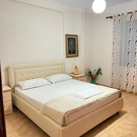 Il Fiore Apartment *